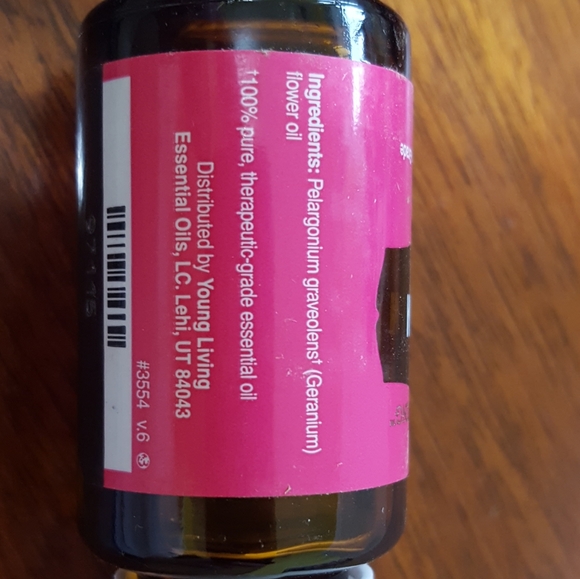 Young Living Geranium Essential Oil, 15 mL - Picture 3 of 3